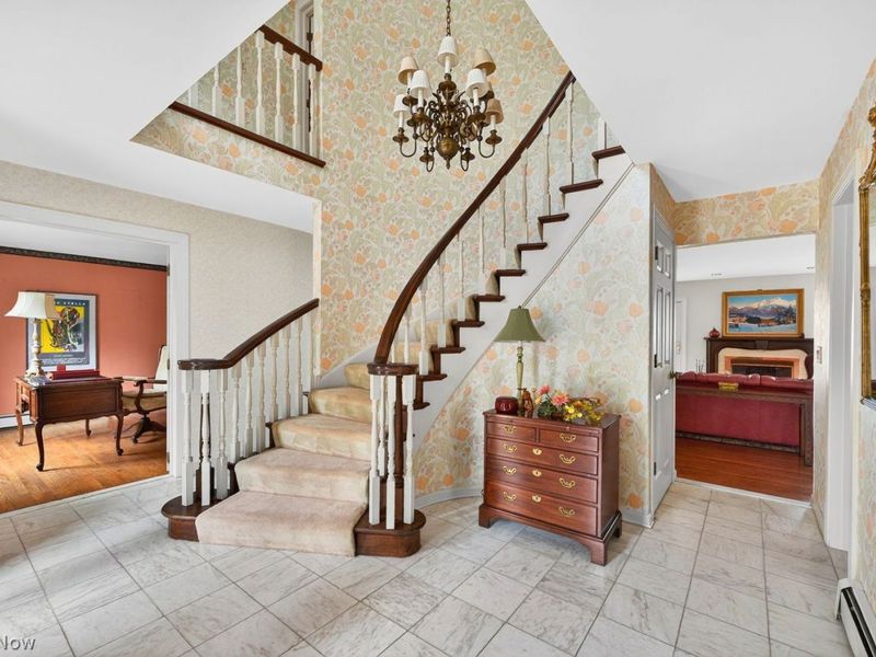 32926 Lake Road , Avon Lake, OH 44012 Photo 16