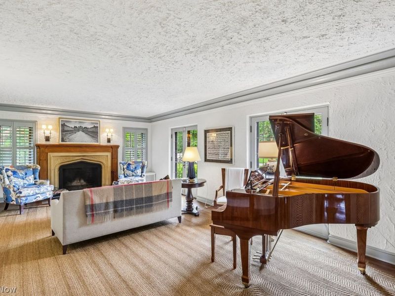 19909 Marchmont Road, Shaker Heights, OH 44122 Photo 14