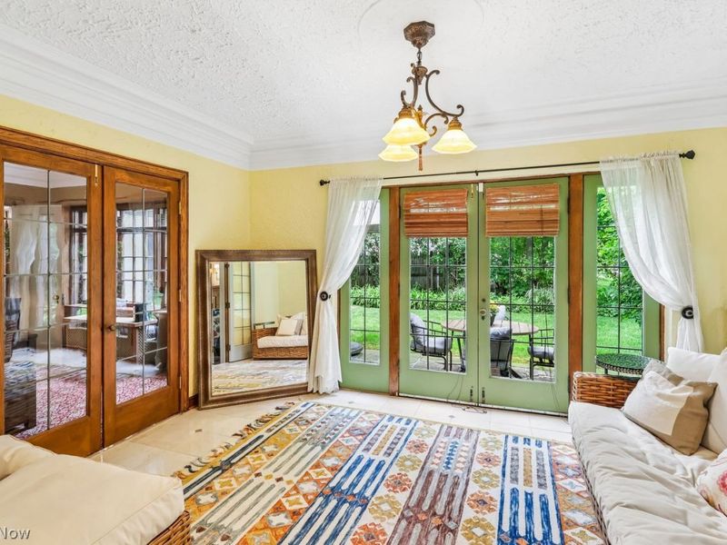 19909 Marchmont Road, Shaker Heights, OH 44122 Photo 17