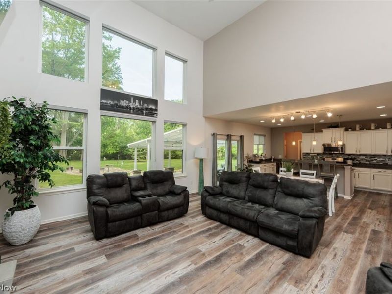 4974 Stradford Court, North Ridgeville, OH 44039 Photo 10