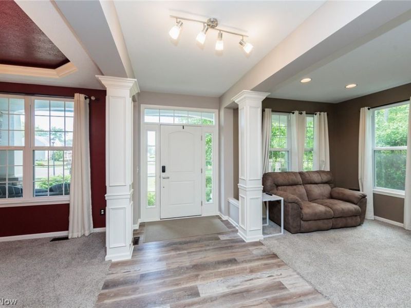 4974 Stradford Court, North Ridgeville, OH 44039 Photo 4