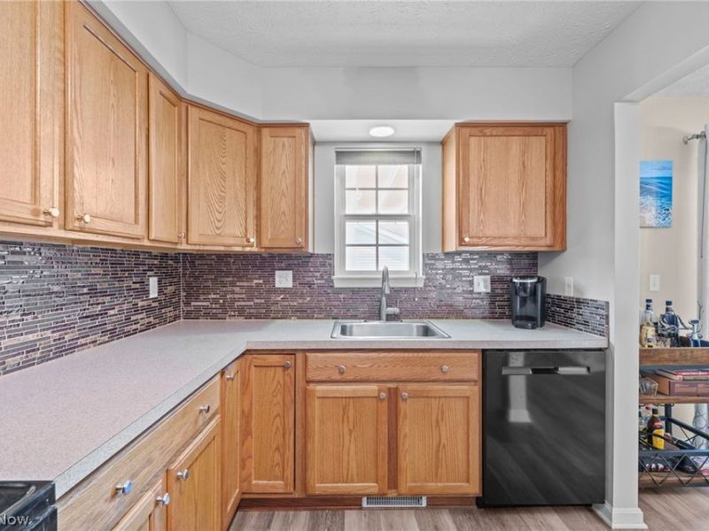 7756 Willow Lane , Macedonia, OH 44056 Photo 13