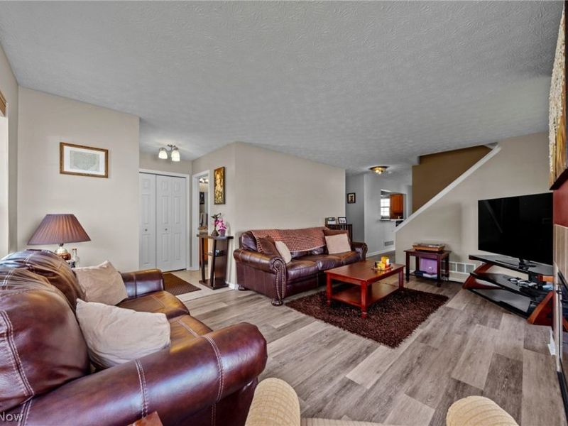 7756 Willow Lane , Macedonia, OH 44056 Photo 9