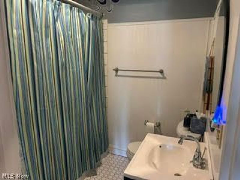 19730 Laurel Avenue , Rocky River, OH 44116 Photo 12