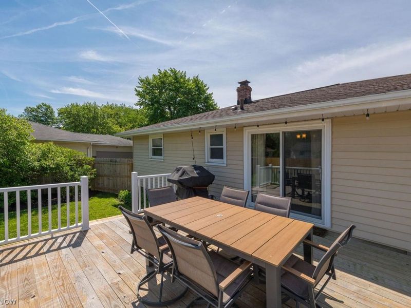 24196 Rosita Lane , North Olmsted, OH 44070 Photo 41