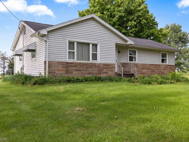 52725 State Rte 303 , Wakeman, OH 44889 Photo 1