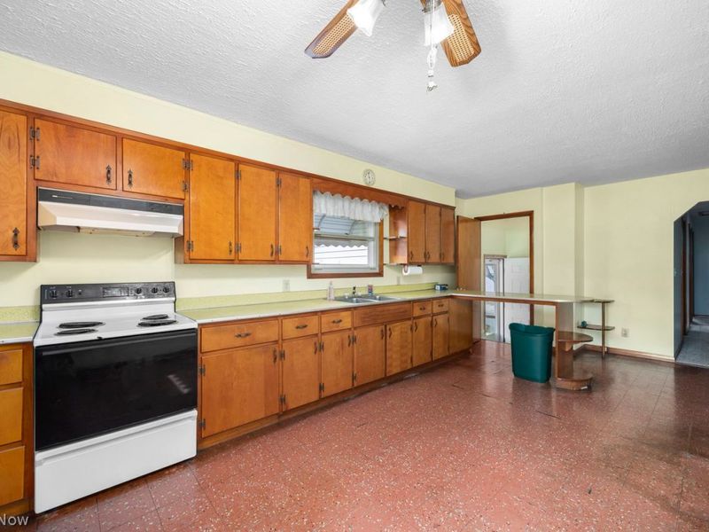 52725 State Rte 303 , Wakeman, OH 44889 Photo 12