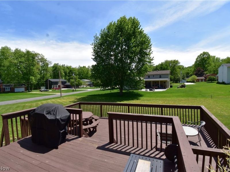 3188 Robin Drive, Ravenna, OH 44266 Photo 3
