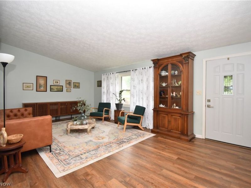 3188 Robin Drive, Ravenna, OH 44266 Photo 5
