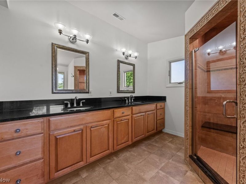24549 Meldon Boulevard, Beachwood, OH 44122 Photo 29