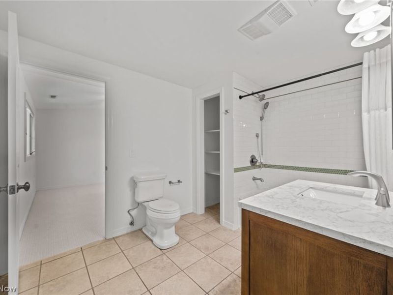 24549 Meldon Boulevard, Beachwood, OH 44122 Photo 34