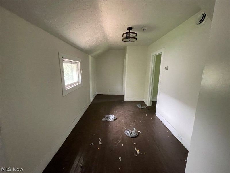 8018 Platt Avenue, Cleveland, OH 44104 Photo 29