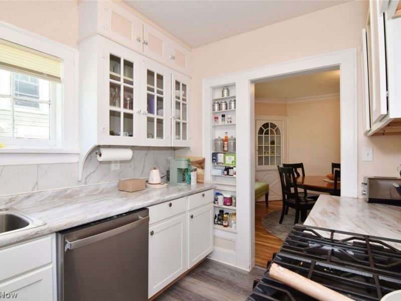 18227 Winslow Road , Shaker Heights, OH 44122 Photo 12