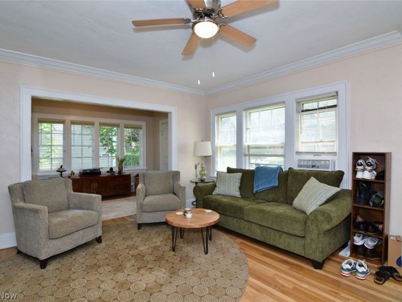 18227 Winslow Road , Shaker Heights, OH 44122 Photo 2
