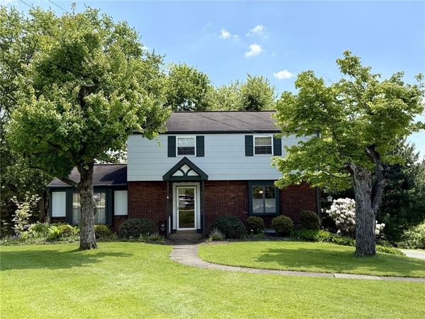 5404 Peach Drive , Gibsonia, PA 15044