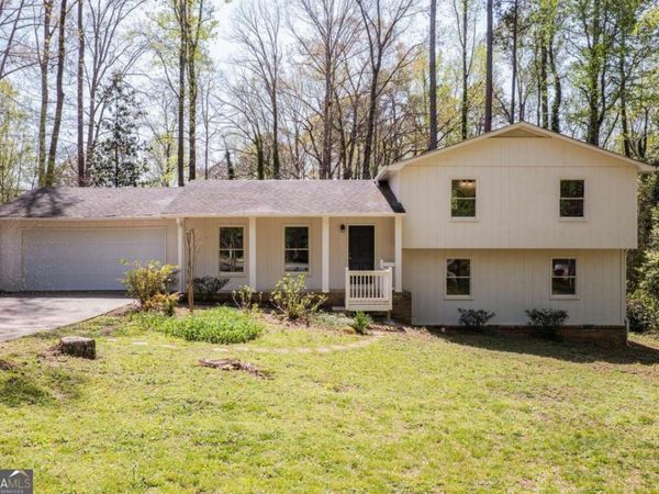 5360 Tall Oak Drive, Marietta, GA 30068