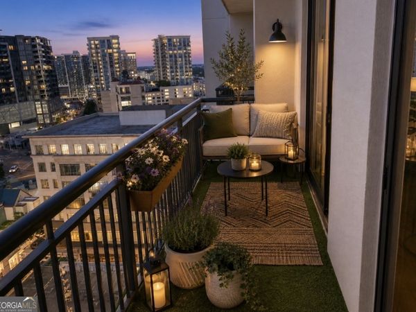 3040 Peachtree Road NW, Atlanta, GA 30305
