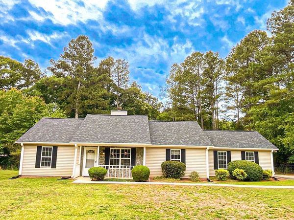 29 Eric Way, Bogart, GA 30622