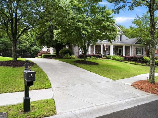2585 Shumard Oak Drive, Braselton, GA 30517