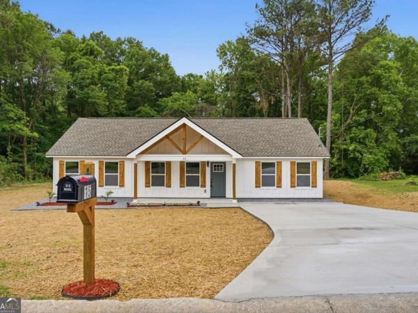 15 Plantation Drive NE, Cartersville, GA 30121