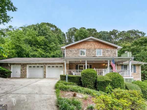 562 Cupelo Drive NW, Marietta, GA 30064