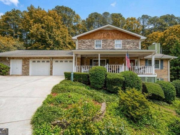 562 Cupelo Drive NW, Marietta, GA 30064