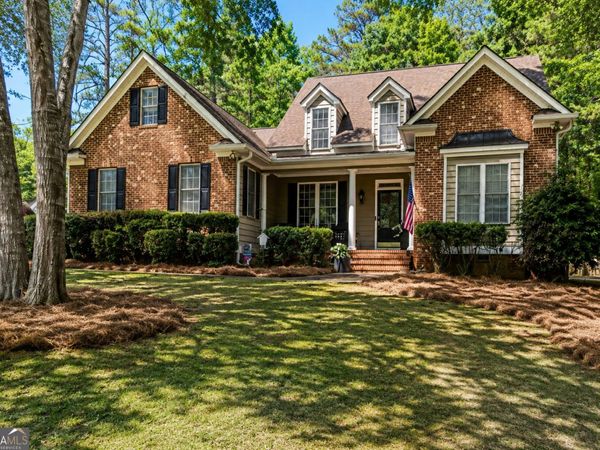 127 Shoreline Circle, Newnan, GA 30263
