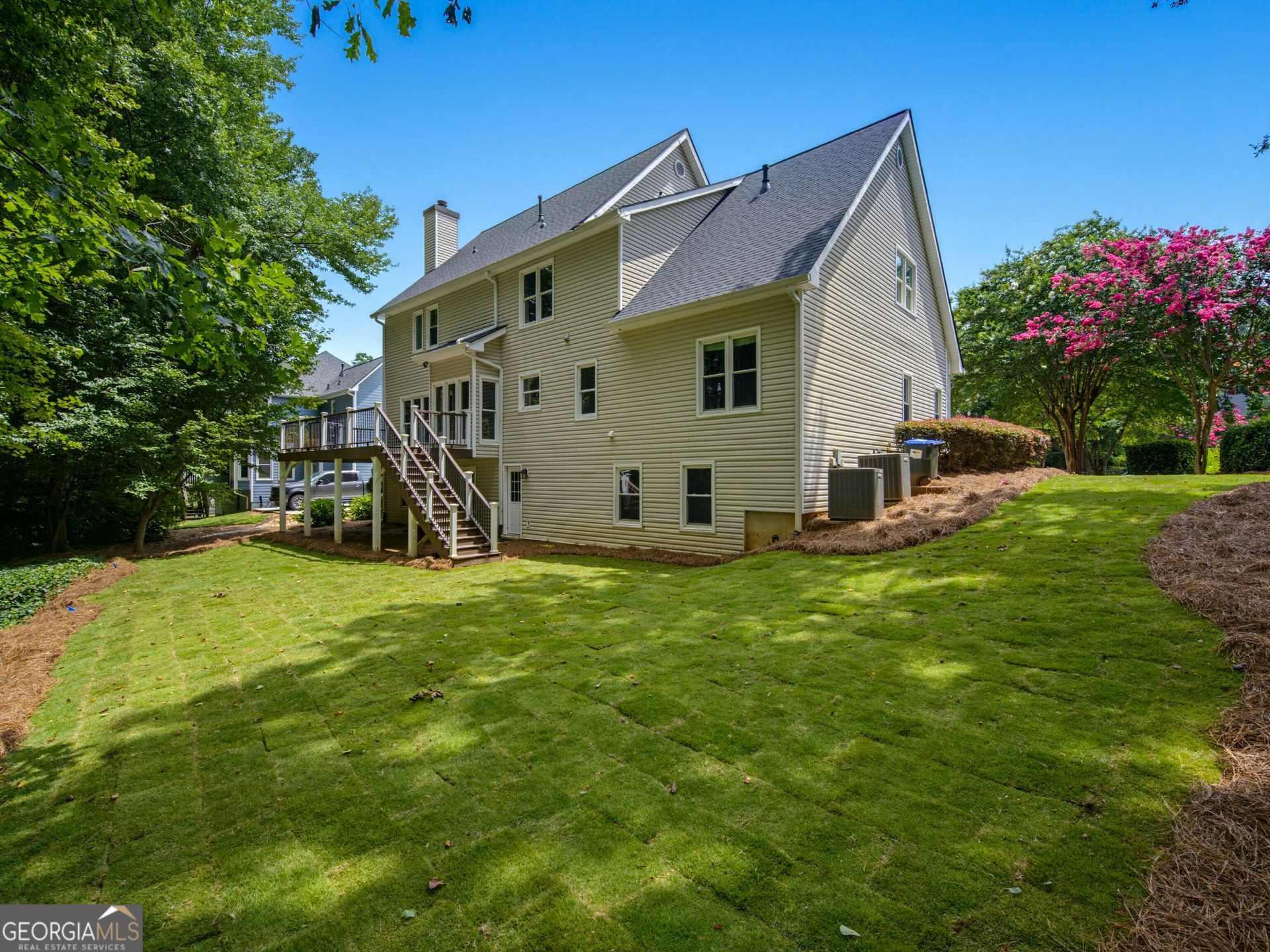 865 Devenish Lane, Roswell, GA 30075 Main Photo
