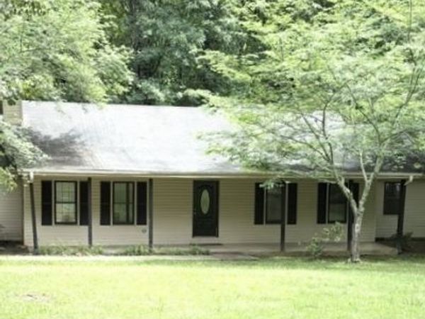 150 Brooks Drive, Tyrone, GA 30290
