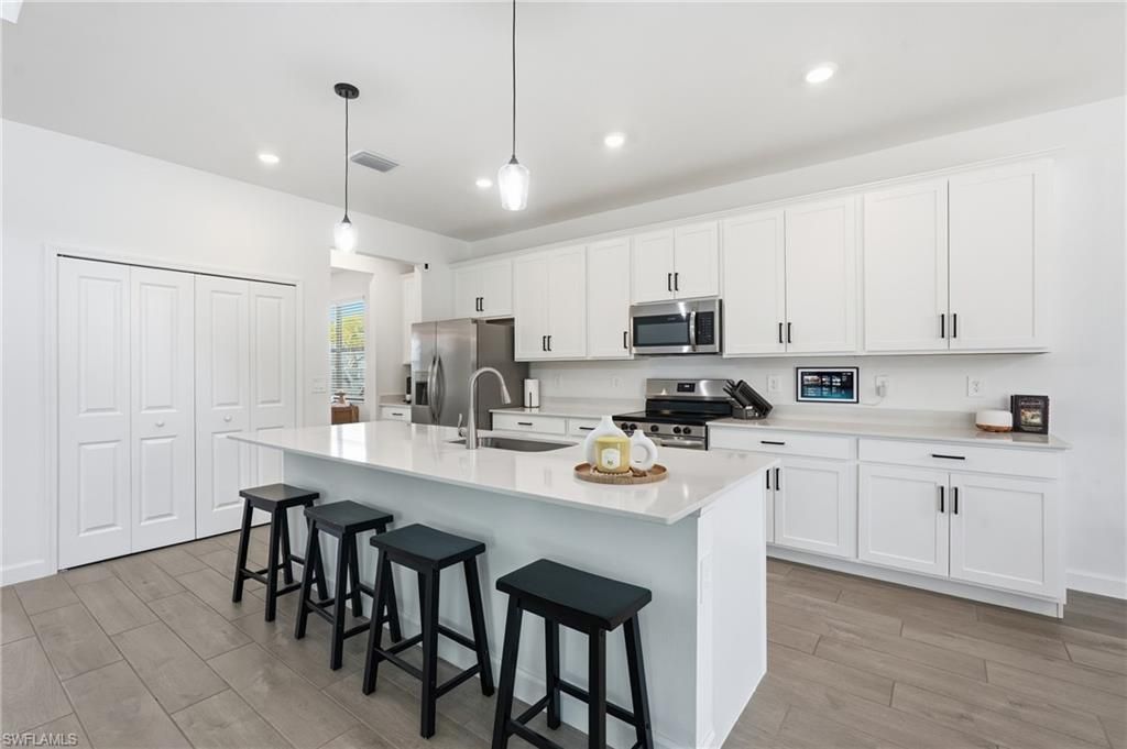 10816 Sequoia Woods Loop, Fort Myers, FL 33913 Photo