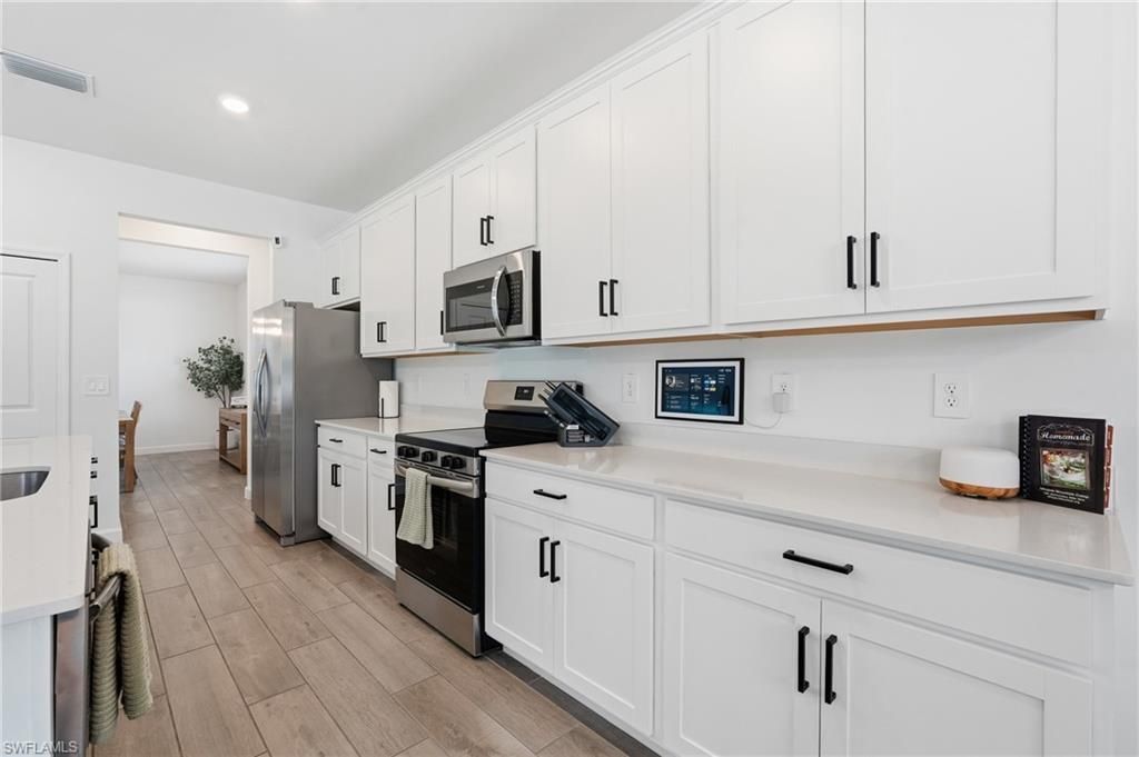 10816 Sequoia Woods Loop, Fort Myers, FL 33913 Photo