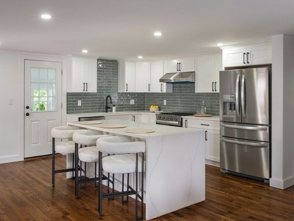 52 Valley Road, Boston, MA 02124