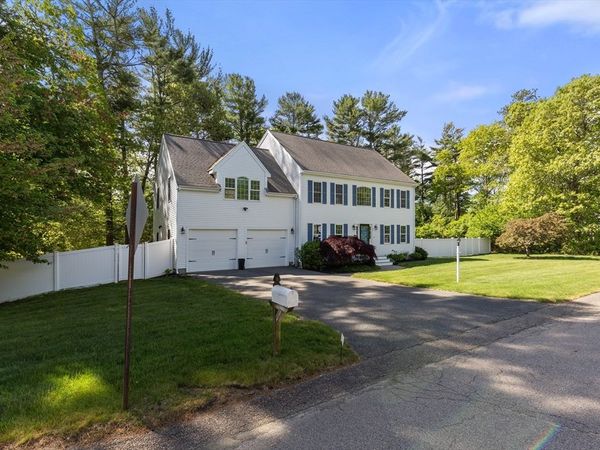 86 Shallow Pond Lane, Plymouth, MA 02360