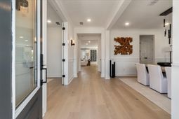 1536 Asher Avenue photo 4