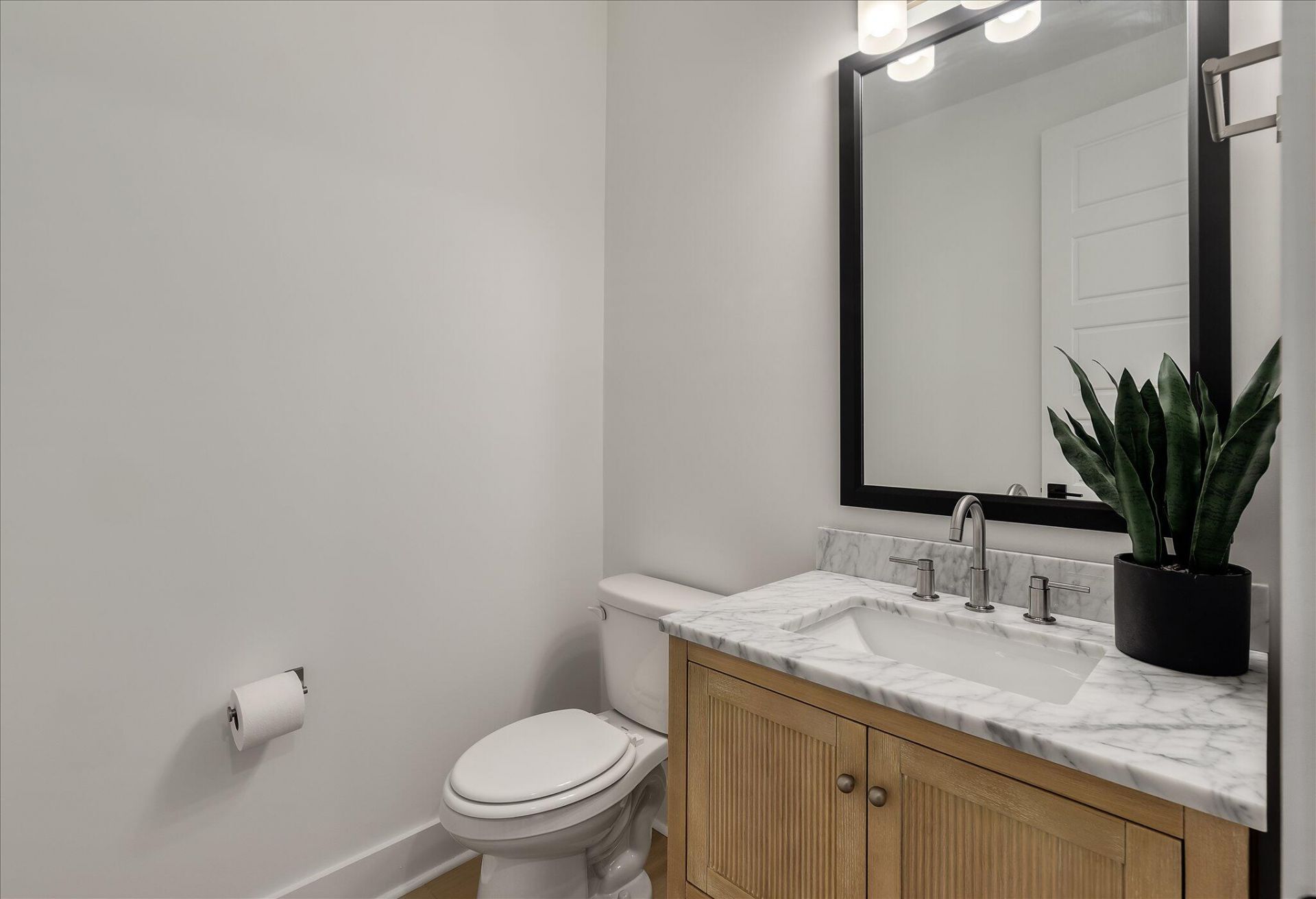 1536 Asher Avenue Photo 40