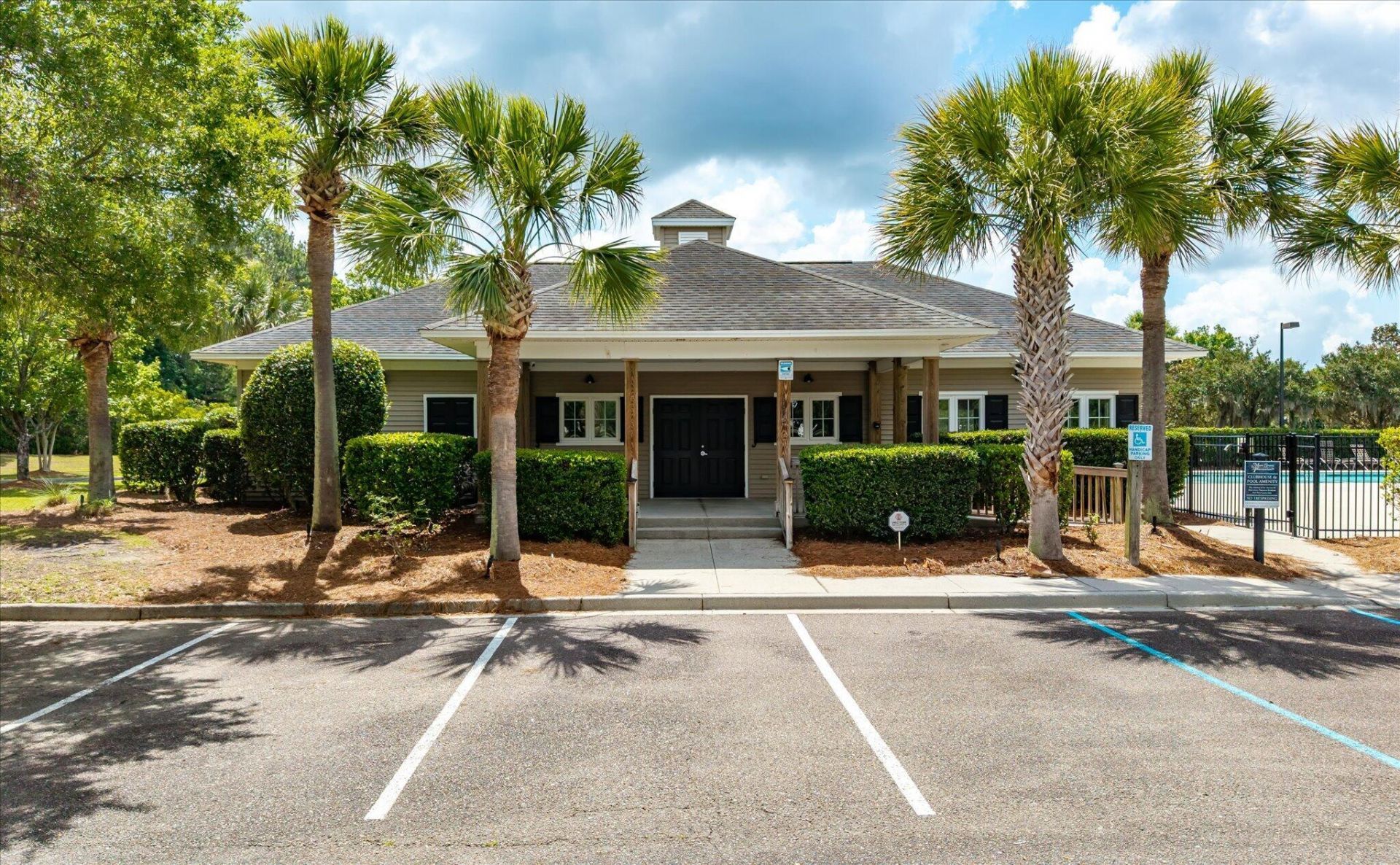 188 Emerald Isle Drive Photo 78