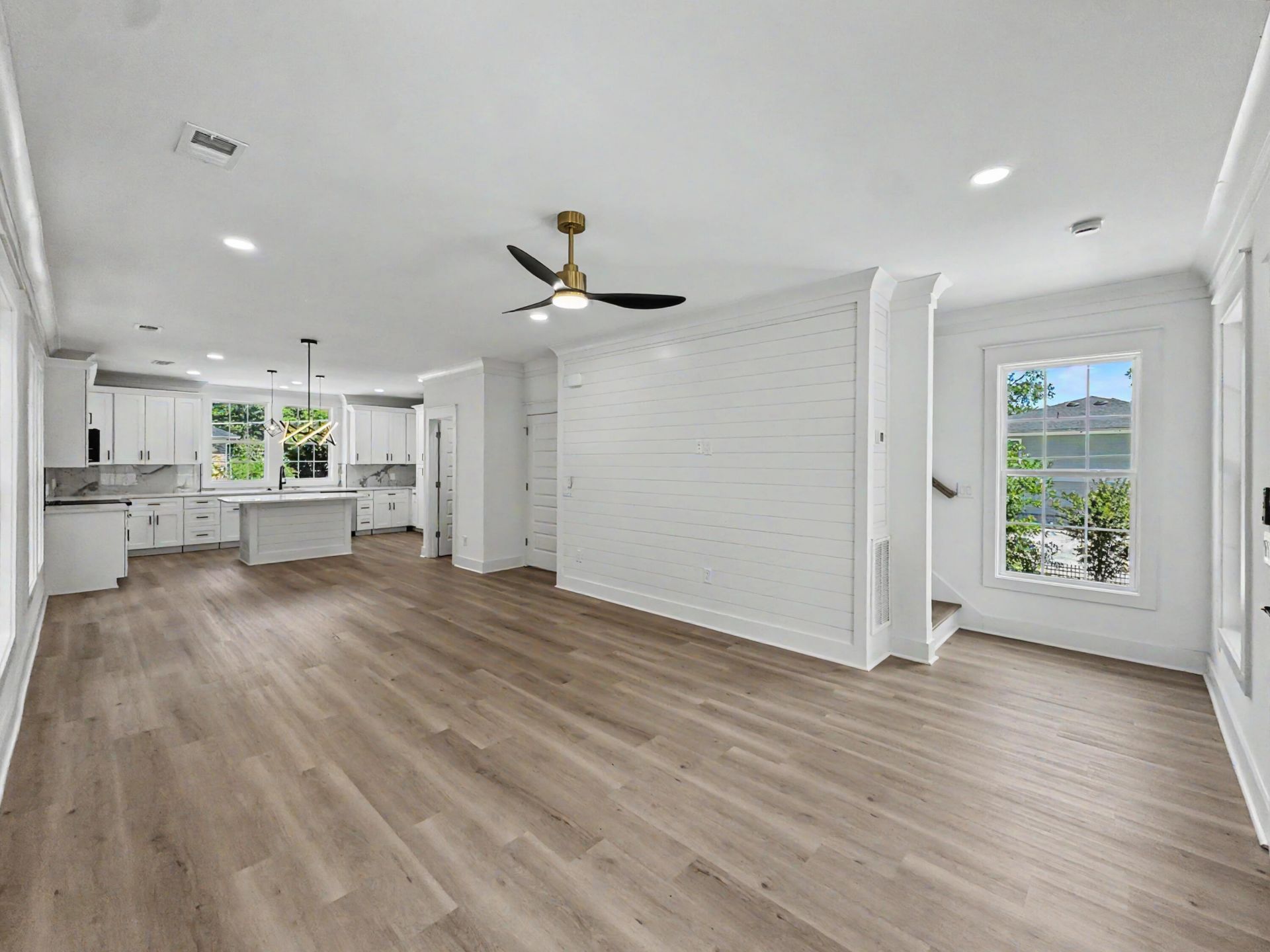 4841 Lecque Street Photo 10