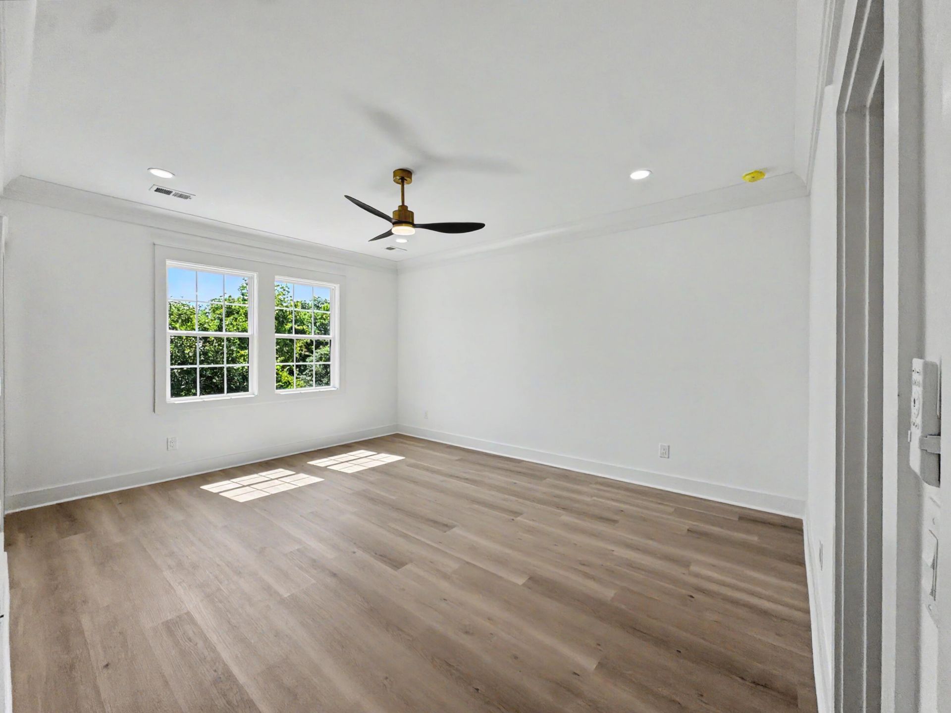 4841 Lecque Street Photo 16
