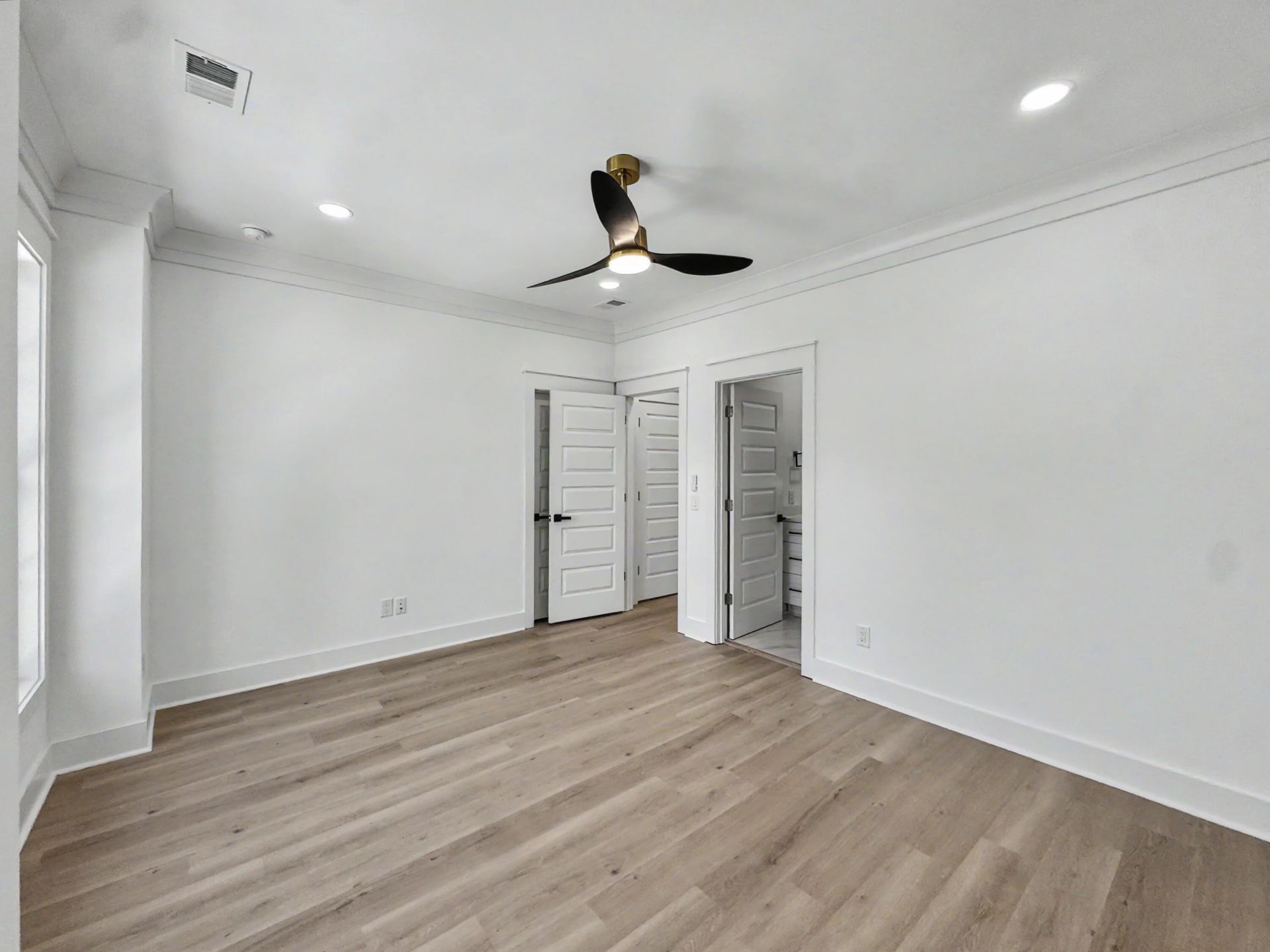 4841 Lecque Street Photo 26