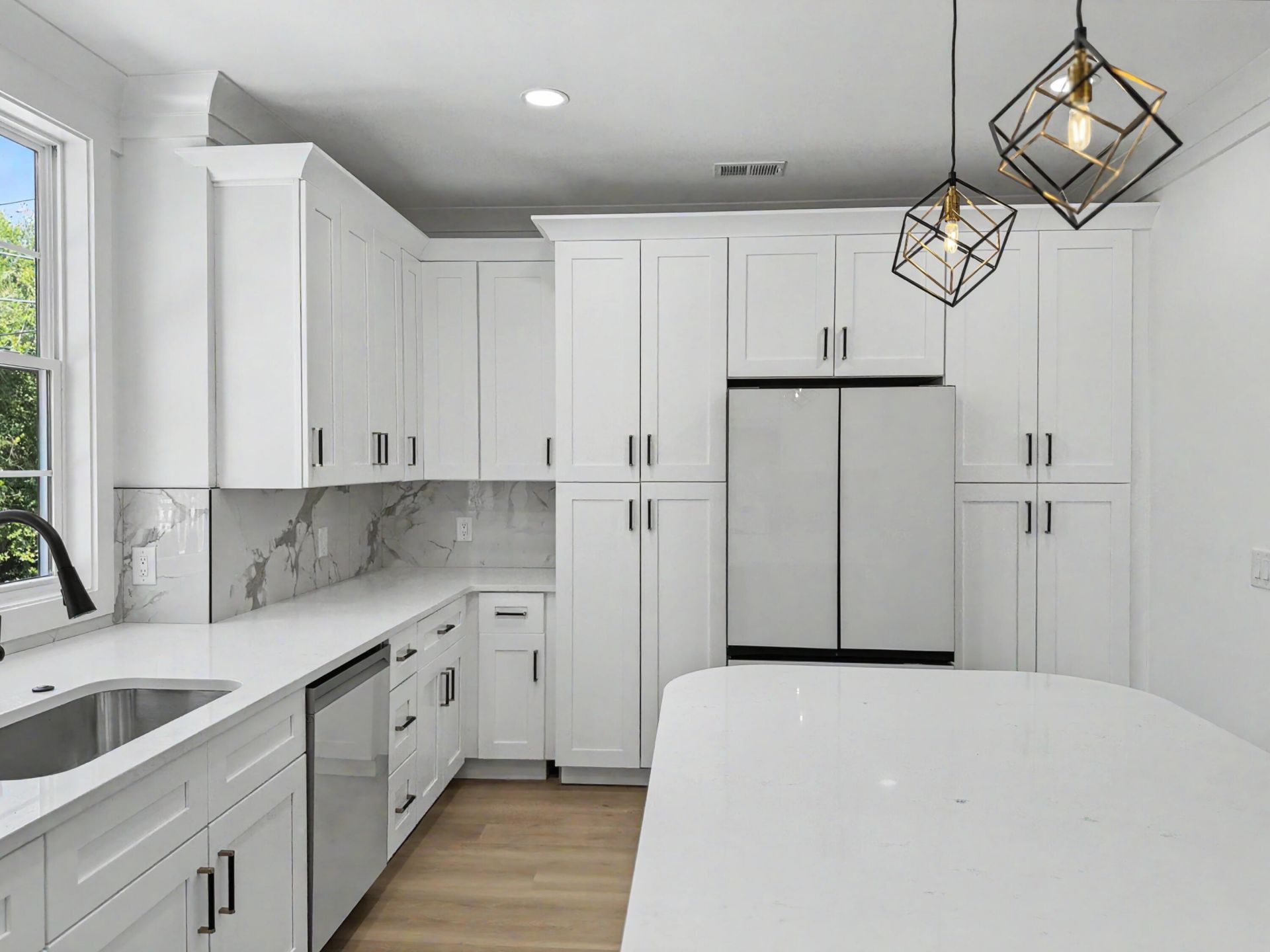 4841 Lecque Street Photo 6