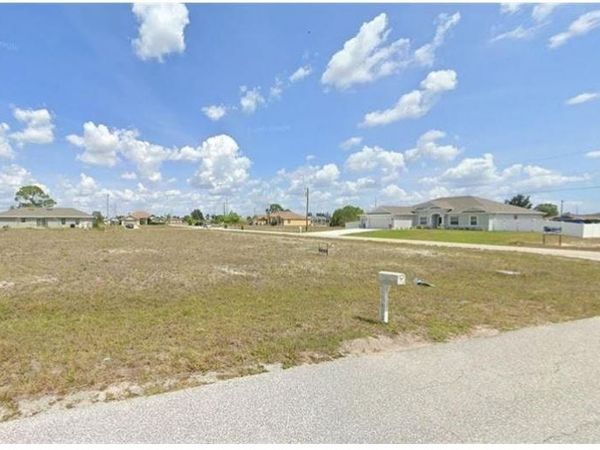 2009 NW 1st AVE , CAPE CORAL, FL 33993