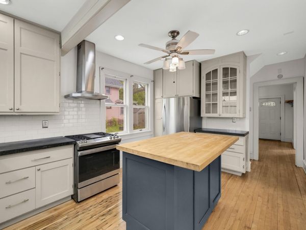 3054 15th Avenue S, Minneapolis, MN 55407