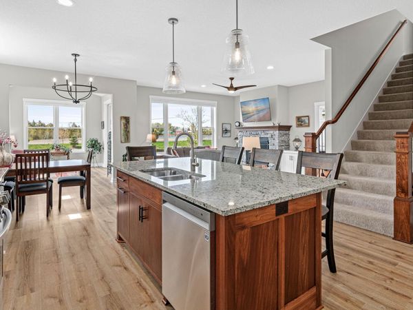29264 Kenwood Way, Chisago City, MN 55013