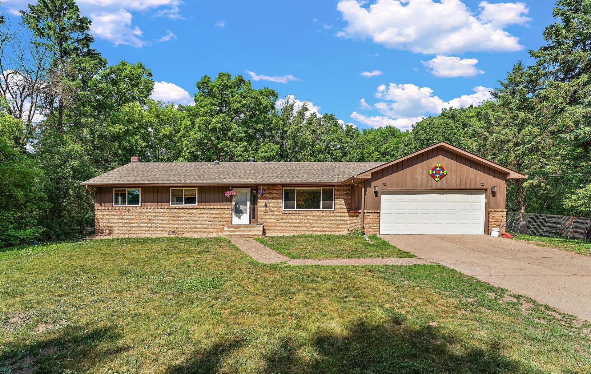 29830 Hemingway Avenue, Wyoming, MN 55079