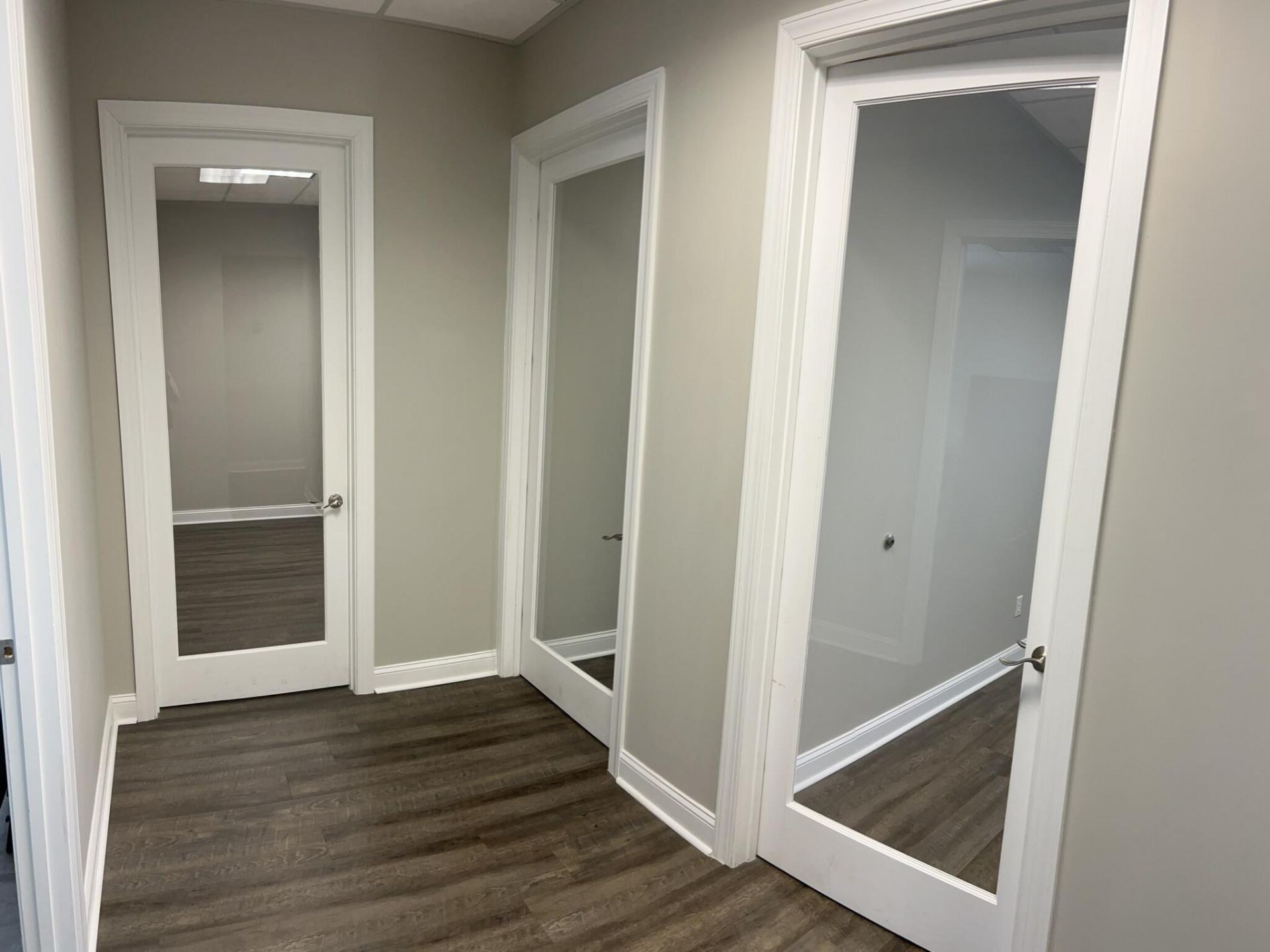 1124 Park West Boulevard  Photo 6