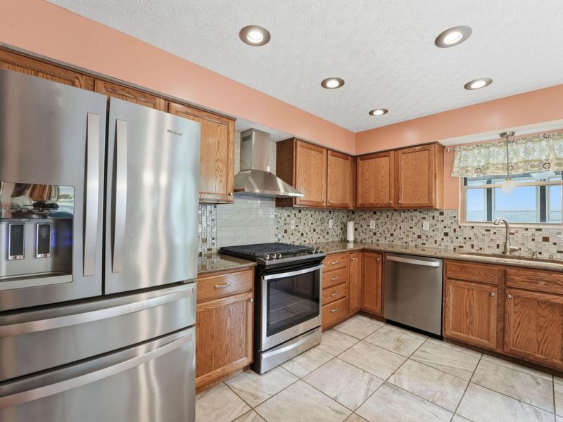4100 Mariners Way, Lewis Center, OH 43035 Photo 18