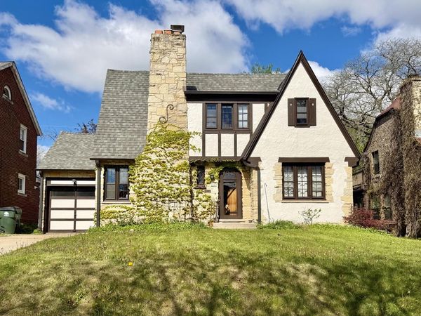 4441 N Maryland AVENUE, Shorewood, WI 53211