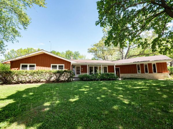 615 Tenny AVENUE, Waukesha, WI 53186