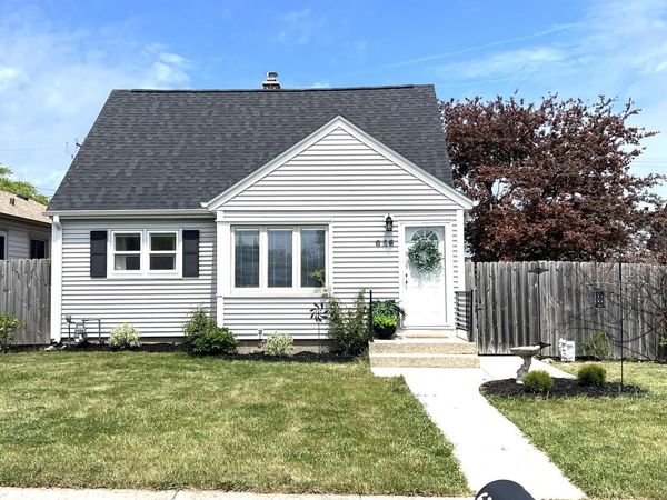 626 Blake AVENUE, South Milwaukee, WI 53172