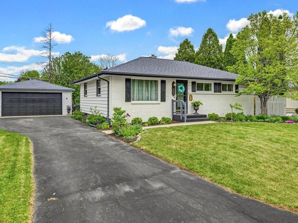 1608 Wind Dale DRIVE, Racine, WI 53402